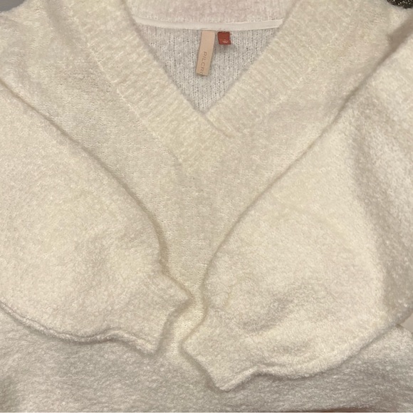 NWT Anthro - Pilcro Teddy V-Neck Tunic Sweater - Picture 13 of 13